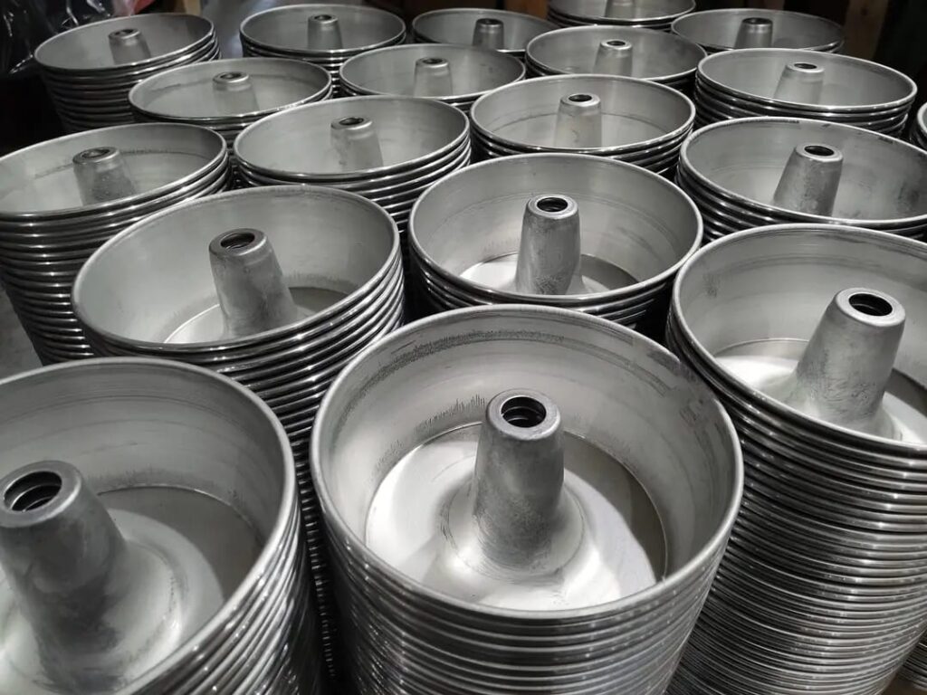 Repoussage de l’aluminium : Techniques, procédés et optimisation industrielle